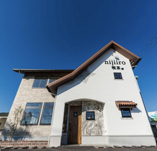 施工事例 福山市で木造の家のマイホームを建てるなら さくら建設 さくら建設 株 自然素材 デザインリフォーム 広島 福山 一級建築設計