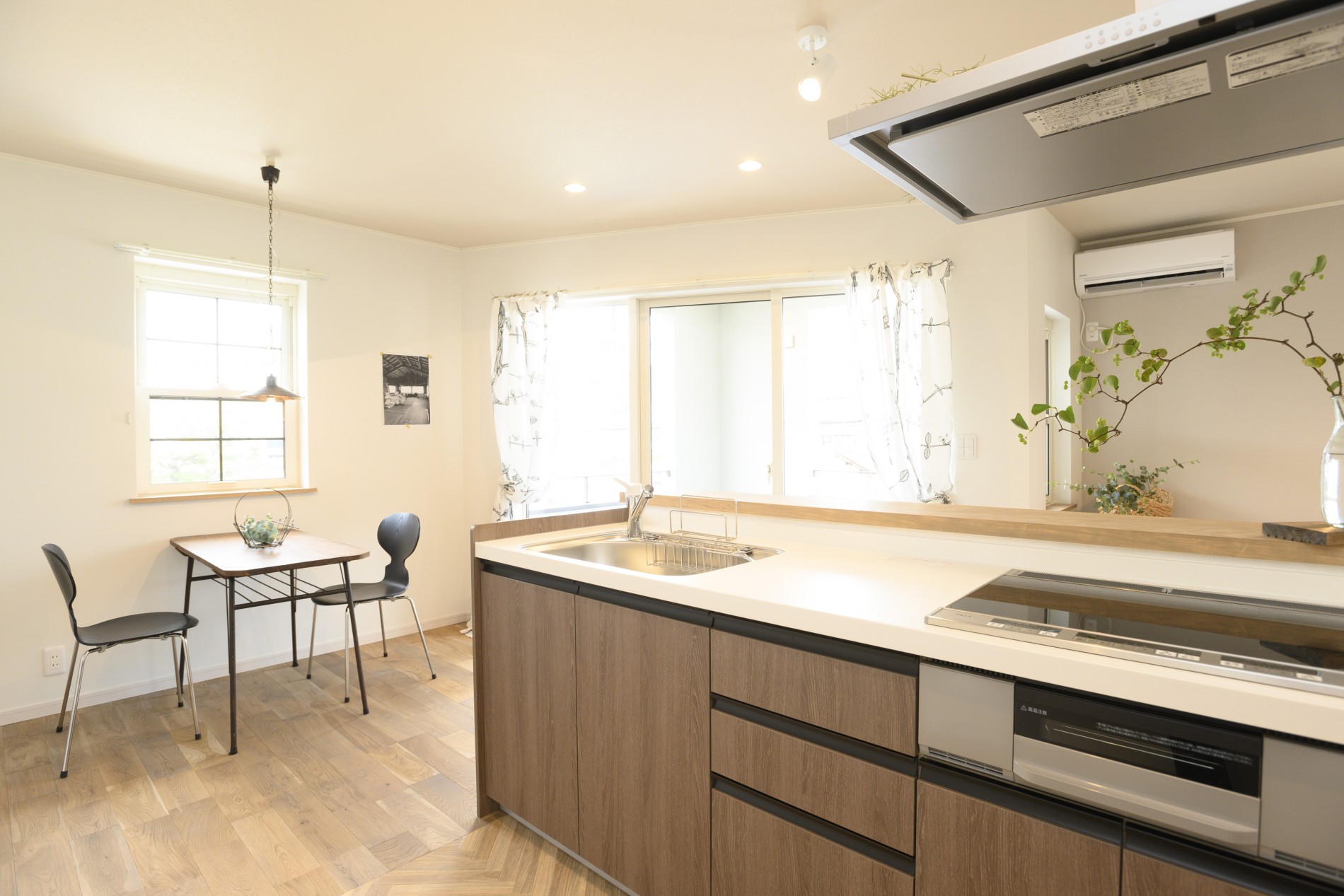 福山市で注文住宅 リノベ 自然素材の家を建てるなら さくら建設 さくら建設 株 自然素材 デザインリフォーム 広島 福山 一級建築設計